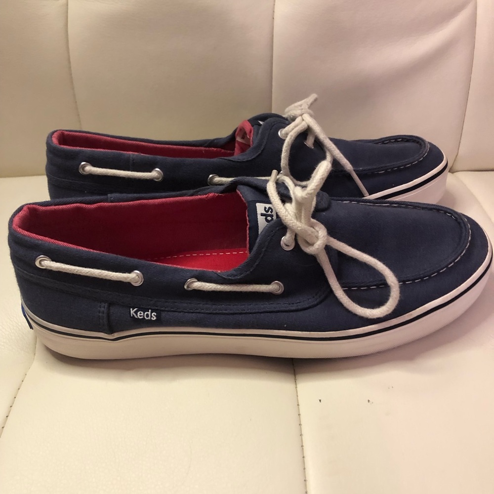 Keds women’s blue size 9 sneakers.